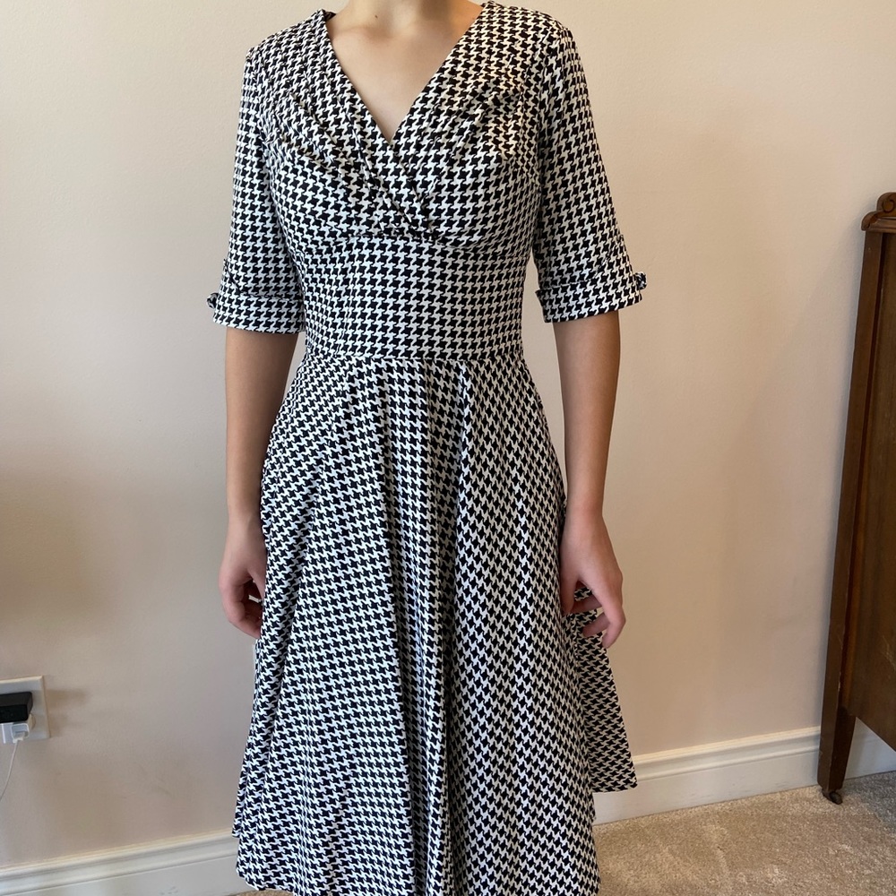 Unique Vintage houndstooth dress